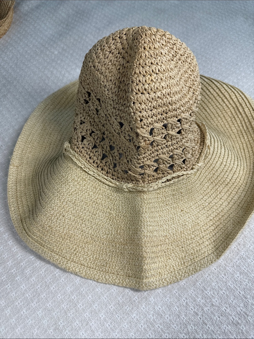 Foldable packable straw sun hat - Picture 2 of 5
